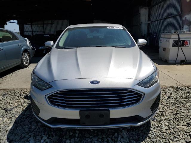 3FA6P0LU3KR116421 - 2019 FORD FUSION SE 银色 照片 5
