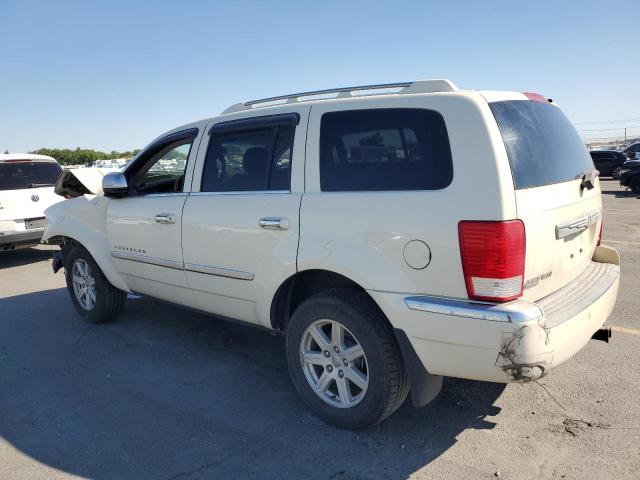 1A8HW58267F523494 - 2007 CHRYSLER ASPEN LIMITED CREAM photo 2