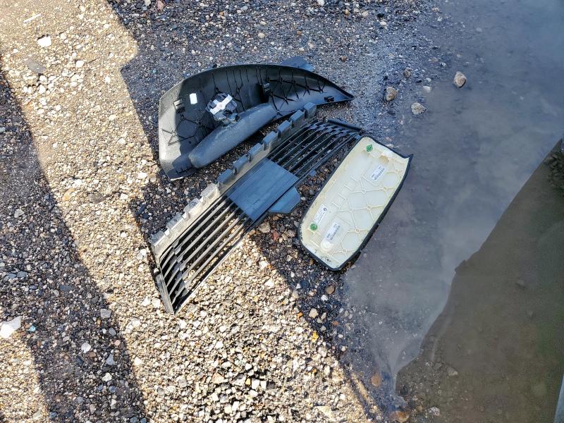 WBA6B4C56FD899920 - 2015 BMW ALPINA B6 BLACK photo 12