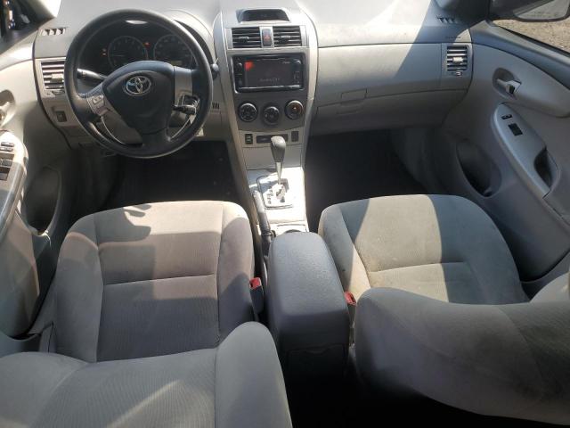 5YFBU4EE7DP119961 - 2013 TOYOTA COROLLA BASE فضي صورة 8
