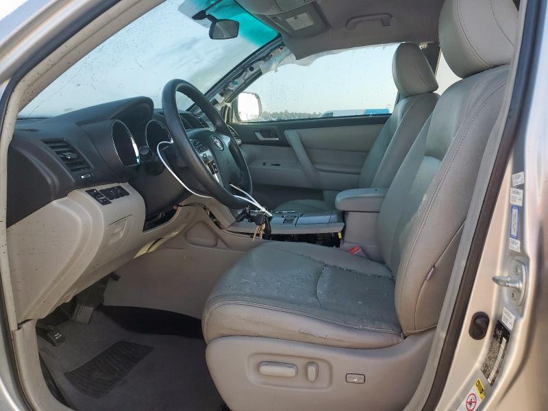 5TDZA3EH3CS024377 - 2012 TOYOTA HIGHLANDER BASE Gümüş fotoğraf 7