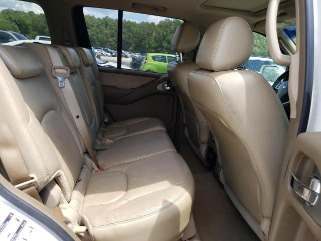 5N1AR18U36C628869 - 2006 NISSAN PATHFINDER LE WHITE photo 10