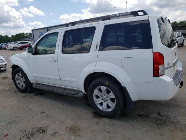 5N1AR18U36C628869 - 2006 NISSAN PATHFINDER LE WHITE photo 2