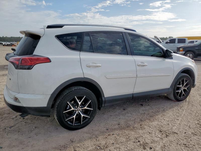JTMNFREV0JJ164230 - 2018 TOYOTA RAV4 SE WHITE photo 3