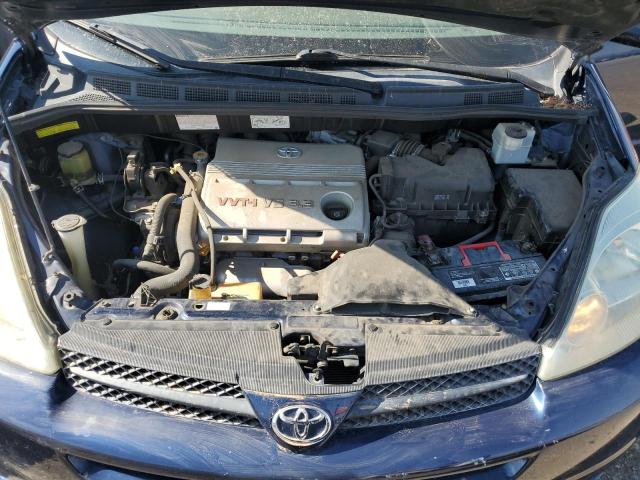 5TDZA22C05S385569 - 2005 TOYOTA SIENNA XLE BLUE photo 12