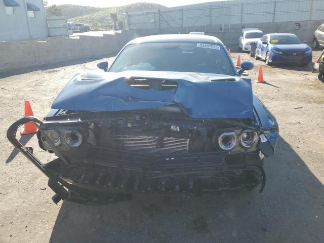 2C3CDZFJ4PH546574 - 2023 DODGE CHALLENGER R/T SCAT PACK BLUE photo 5