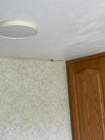 4YDT2742221205289 - 2002 KEYSTONE SPRINTER WHITE photo 8