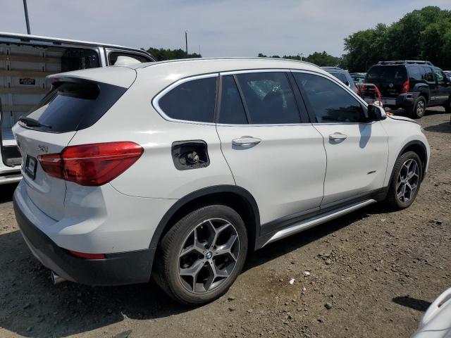 WBXHT3C39J5F91943 - 2018 BMW X1 XDRIVE28I WHITE photo 3