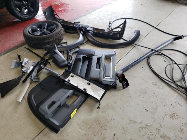 1C6RR7GG3KS670424 - 2019 RAM 1500 CLASS SLT 黑色 照片 12