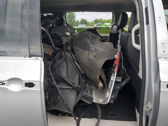 2C4RC1BG0RR180551 - 2024 CHRYSLER PACIFICA TOURING L SILVER photo 11