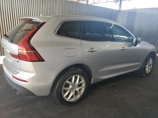 YV4102RK3M1738585 - 2021 VOLVO XC60 T5 MOMENTUM SILVER photo 3