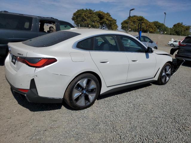 WBY43AW00RFS92330 - 2024 BMW I4 EDRIVE 35 WHITE photo 3