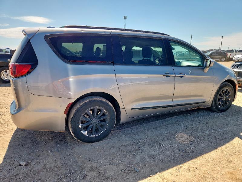 2C4RC1BG0HR569236 - 2017 CHRYSLER PACIFICA TOURING L SILVER photo 3