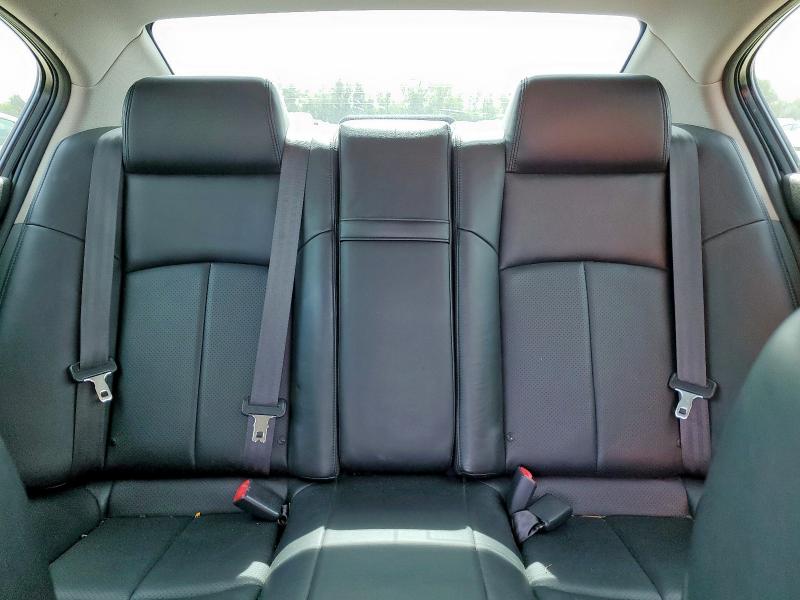 JN1CV6AP8CM936705 - 2012 INFINITI G37 BASE SILVER photo 10