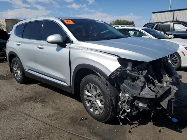 5NMS33AD1KH123246 - 2019 HYUNDAI SANTA FE SEL SILVER photo 4