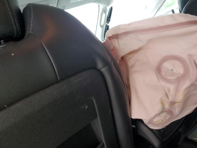 1GNKVHKDXHJ314888 - 2017 CHEVROLET TRAVERSE LT SILVER photo 8