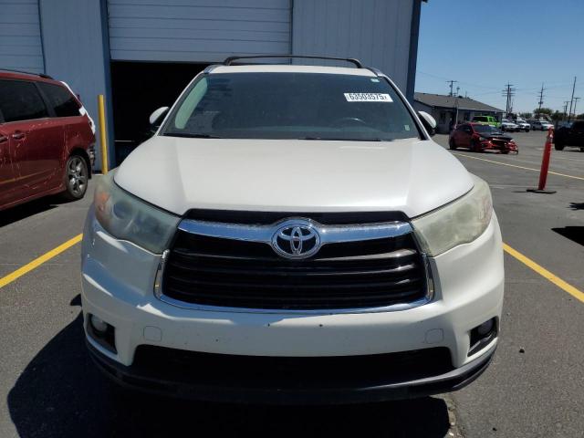 5TDJKRFH4GS246928 - 2016 TOYOTA HIGHLANDER XLE WHITE photo 5