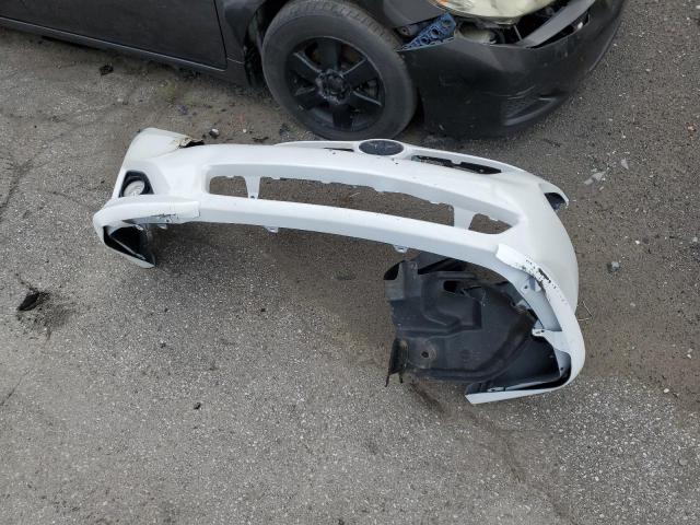 2T1BU4EE3AC344647 - 2010 TOYOTA COROLLA BASE Weiß Foto 12