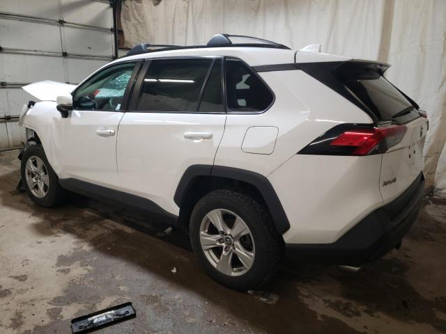 2T3P1RFV8KC004297 - 2019 TOYOTA RAV4 XLE WHITE photo 2