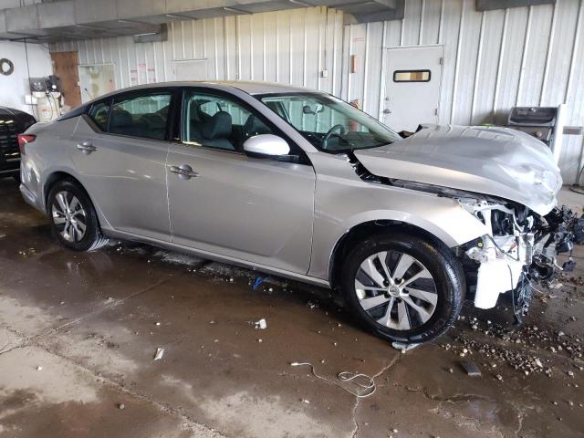 1N4BL4BV9KC174947 - 2019 NISSAN ALTIMA S SILVER photo 4