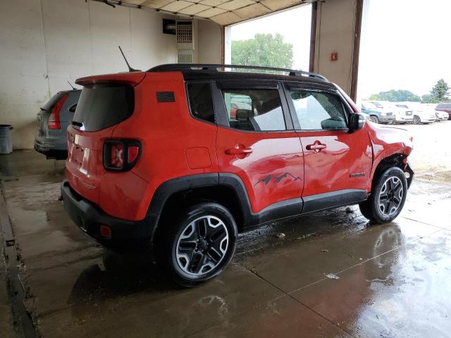 ZACCJBCB1HPF82098 - 2017 JEEP RENEGADE TRAILHAWK RED photo 3