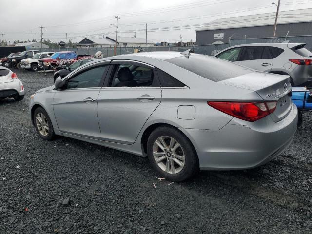 5NPEB4AC6CH321757 - 2012 HYUNDAI SONATA GLS SILVER photo 2