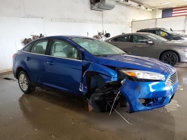 1FADP3J20JL294326 - 2018 FORD FOCUS TITANIUM BLUE photo 4