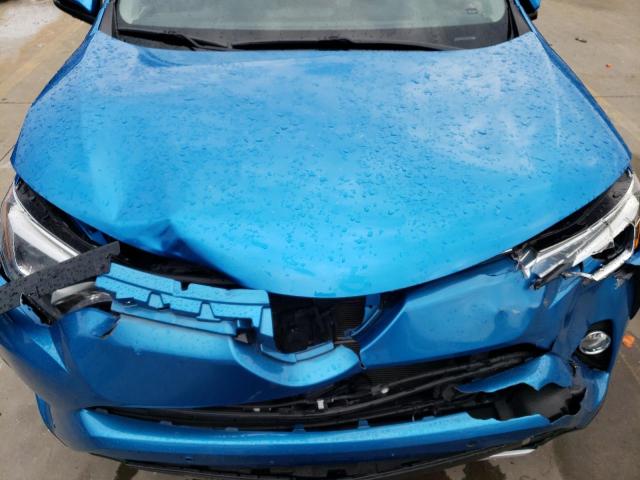 JTMDJREV1JD184155 - 2018 TOYOTA RAV4 HV LIMITED BLUE photo 11