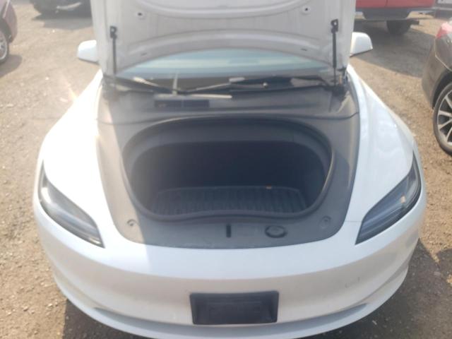 5YJ3E1EA3RF732076 - 2024 TESLA MODEL 3 白色 照片 11
