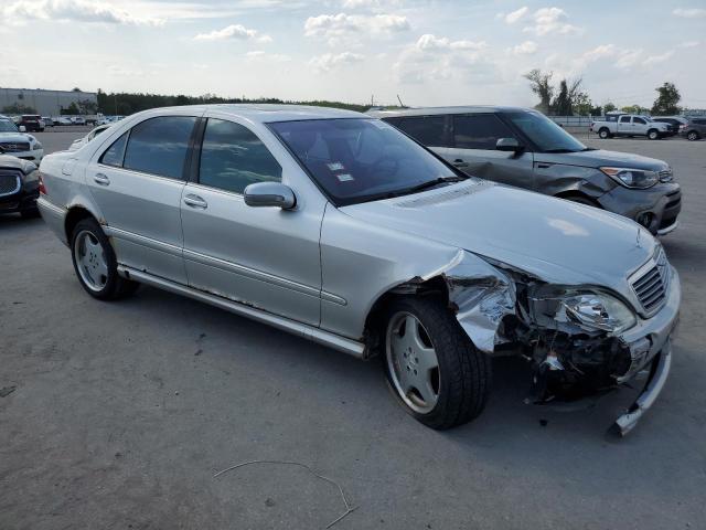 WDBNG70J91A172072 - 2001 MERCEDES-BENZ S 430 SILVER photo 4