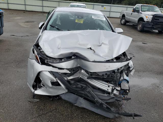 JTDKARFP7H3064402 - 2017 TOYOTA PRIUS PRIM 灰色 照片 5