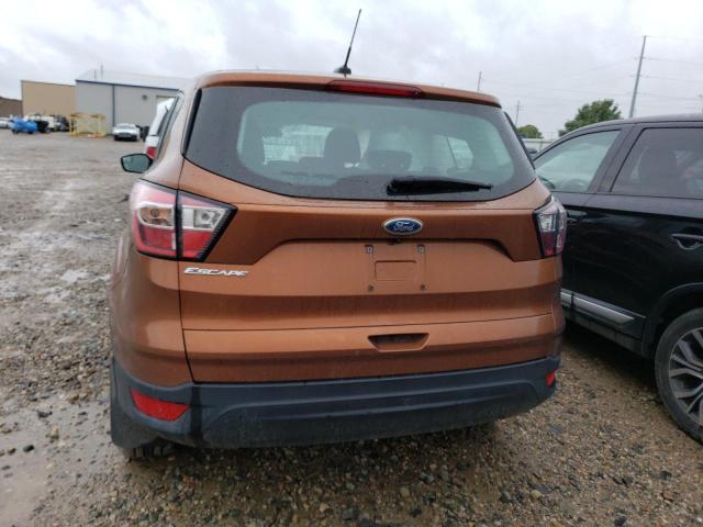 1FMCU0F74HUC18223 - 2017 FORD ESCAPE S ORANGE photo 6