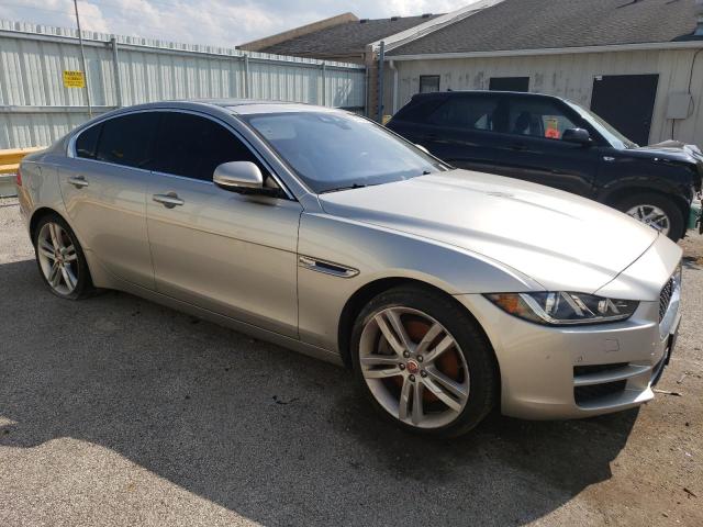 SAJAK4BV9HA957300 - 2017 JAGUAR XE PRESTIGE BEIGE photo 4