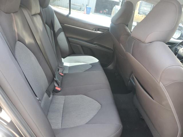 4T1B11HK0JU554226 - 2018 TOYOTA CAMRY L BLACK photo 10