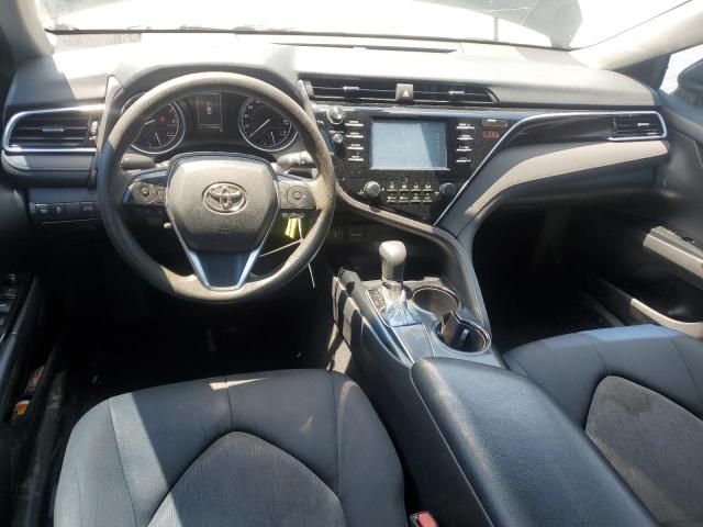 4T1B11HK0JU554226 - 2018 TOYOTA CAMRY L BLACK photo 8