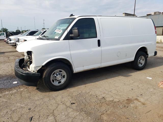 1GCWGAFF2H1345317 - 2017 CHEVROLET EXPRESS G2 WHITE photo 1