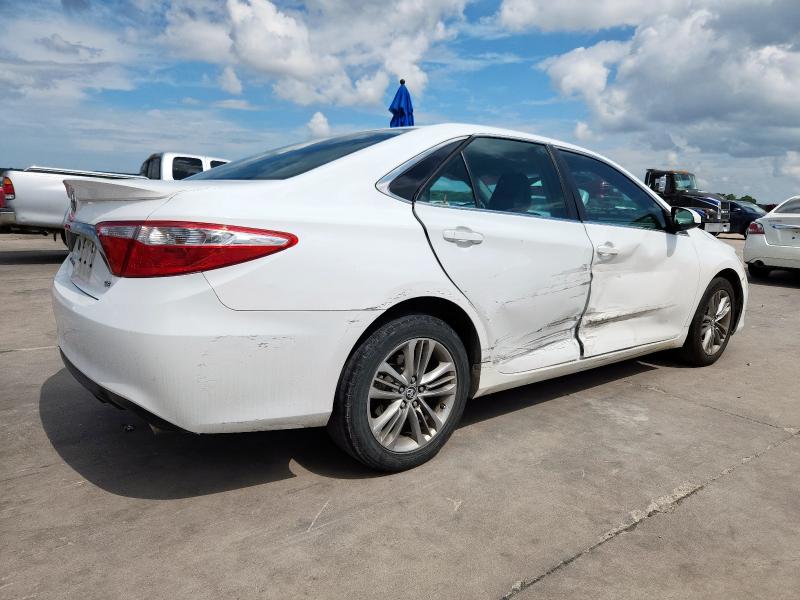 4T1BF1FK8FU977390 - 2015 TOYOTA CAMRY SE LE 白色 照片 3