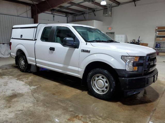 1FTEX1C81HKE53374 - 2017 FORD F150 SUPER CAB WHITE photo 4