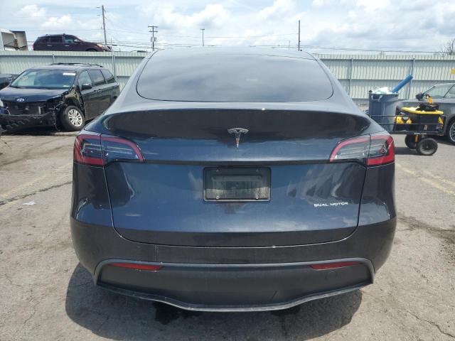 7SAYGAEE2SF222975 - 2025 TESLA MODEL Y CHARCOAL photo 6