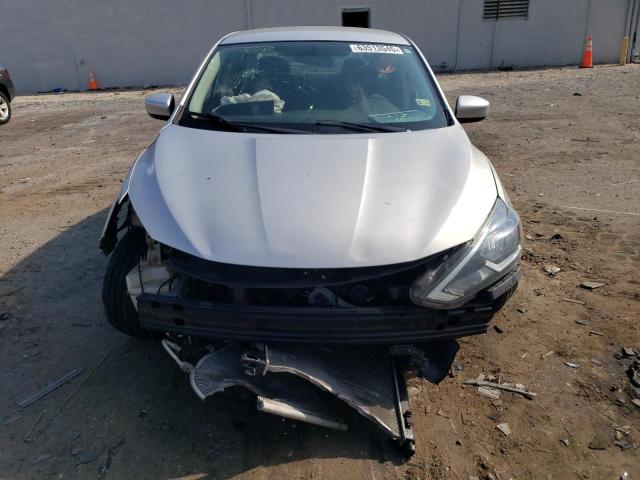 3N1AB7AP5JY328804 - 2018 NISSAN SENTRA S SILVER photo 5