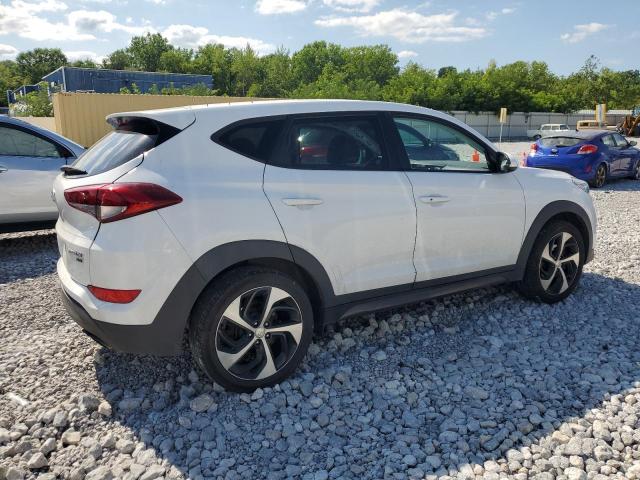 KM8J3CA29GU146862 - 2016 HYUNDAI TUCSON LIMITED WHITE photo 3