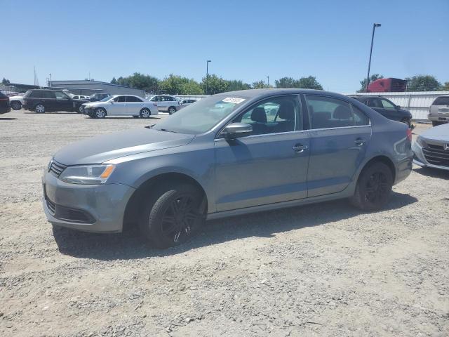 2013 VOLKSWAGEN JETTA SE, null