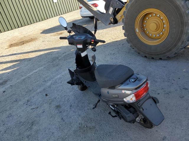 L4HCATA10N6000240 - 2022 CHIC SCOOTER GRAY photo 3