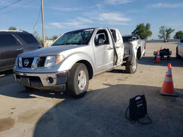 1N6AD07U86C450629 - 2006 NISSAN FRONTIER CREW CAB LE SILVER photo 1