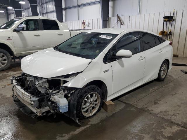 2017 TOYOTA PRIUS PRIM, null
