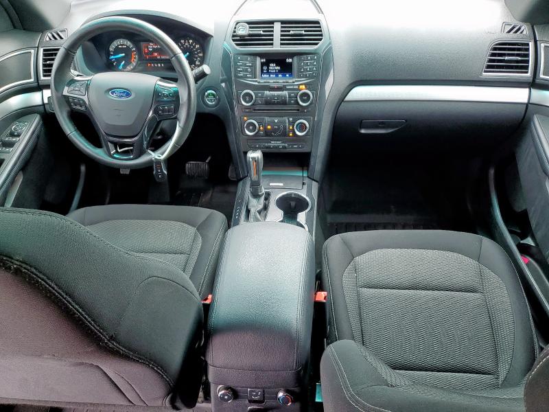 1FM5K7DH9HGB52219 - 2017 FORD EXPLORER XLT 黑色 照片 8