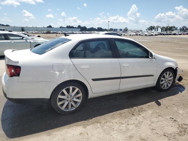 3VWRJ7AJ5AM047640 - 2010 VOLKSWAGEN JETTA WOLFSBURG WHITE photo 3