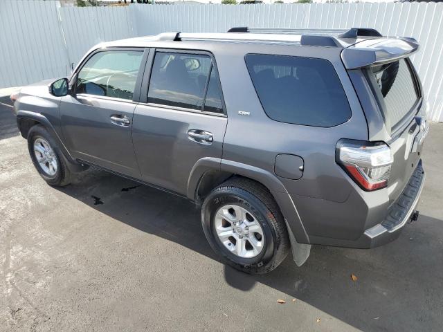 JTEMU5JR7N6024036 - 2022 TOYOTA 4RUNNER SR5/SR5 PREMIUM 灰色 照片 2
