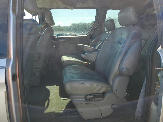 1C4GP45R85B103123 - 2005 CHRYSLER TOWN & COU ვერცხლისფერი ფოტო 11