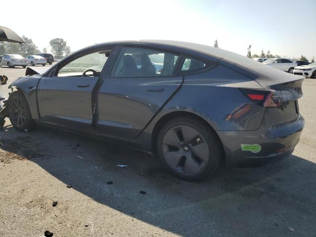 5YJ3E1EB2PF610783 - 2023 TESLA MODEL 3 GRAY photo 2